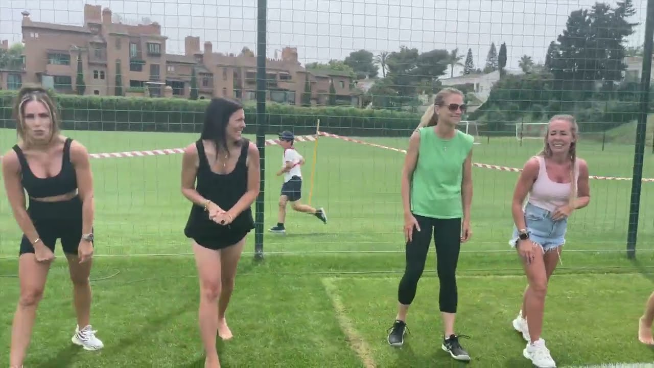 Calpe School Sports Day 2022 - Teacher's and Parent's Race!