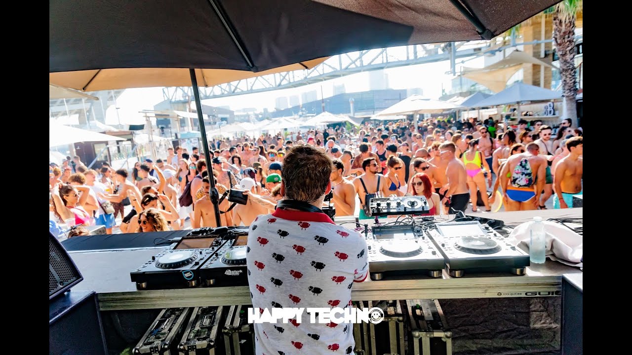 GARY BECK @ HAPPY TECHNO - GO BEACH CLUB BARCELONA 15/08/2023 4k videoset