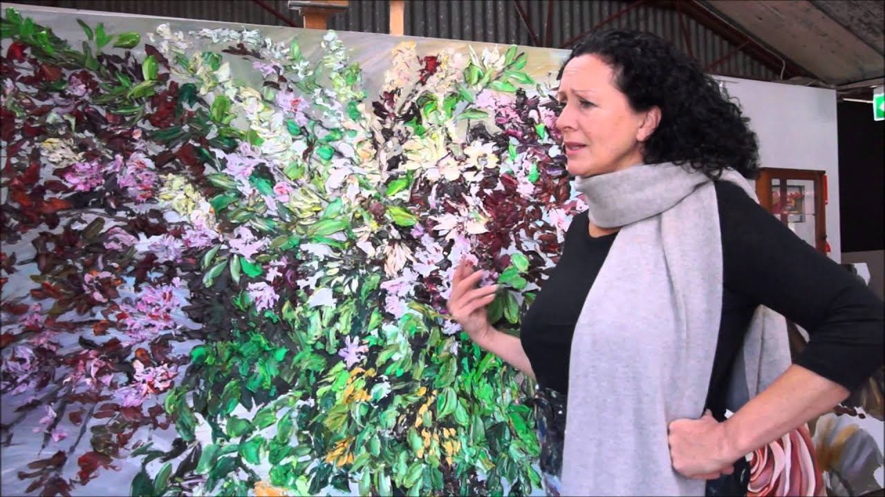 Jacqueline Coates talks about her painting style
