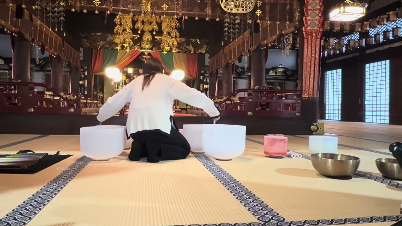 香川県善通寺にてクリスタルボウル演奏