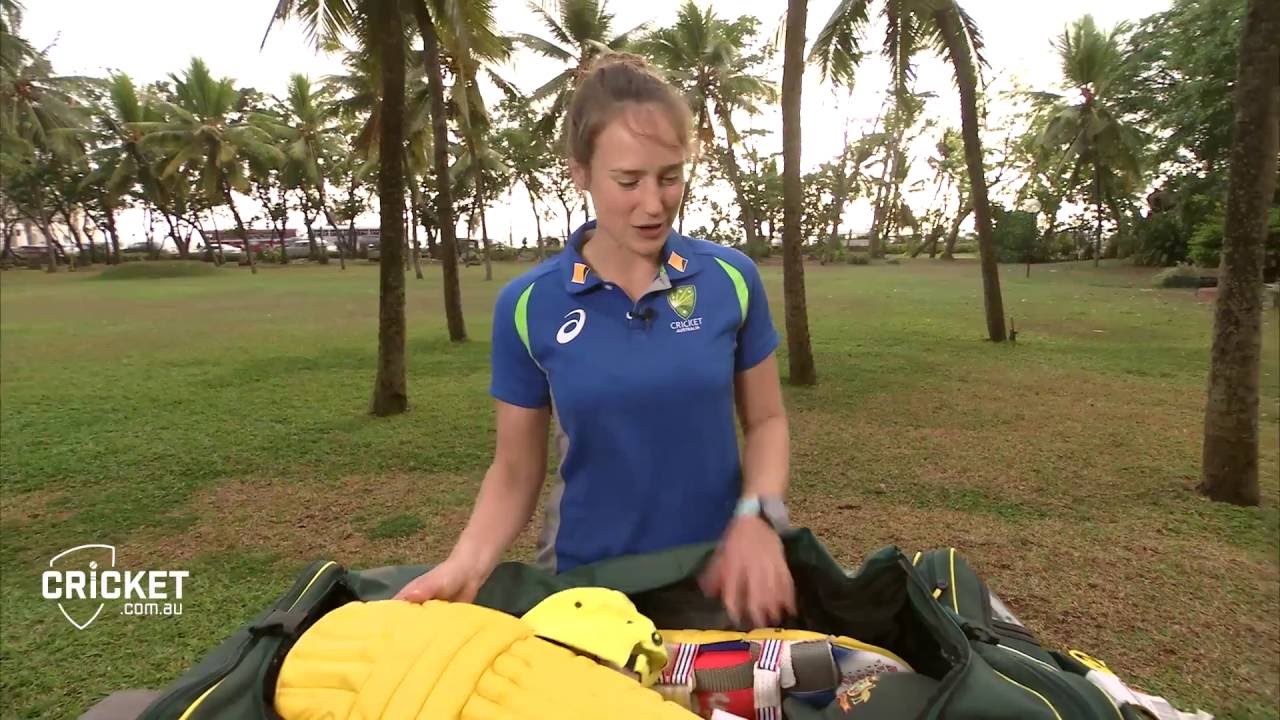 What's in Ellyse Perry's kit bag?