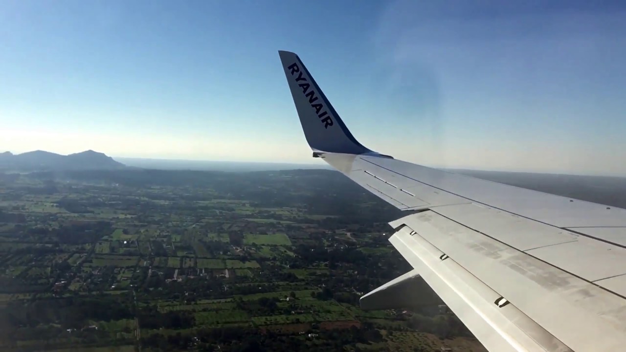 Landing at Palma de Mallorca Airport (PMI) 21/2/17
