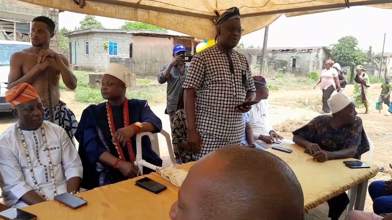 Rotary Club of Ikorodu Golden Commissions Solar-Powered Borehole in Agura