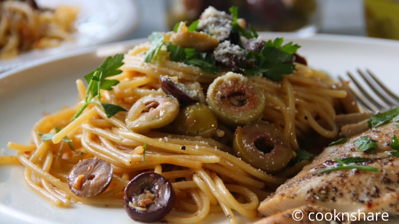 Olive Garlic Chicken Pasta - It's Just The Best Way To Eat