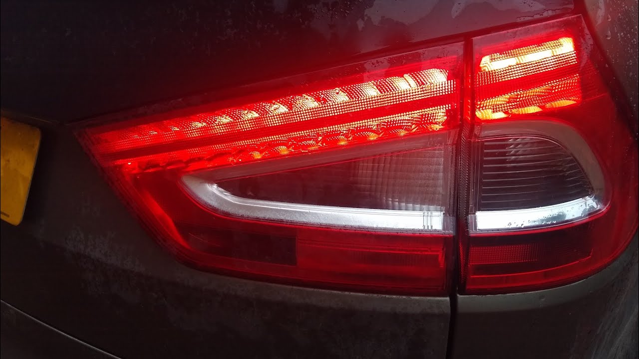 Ford Galaxy 2011 - Rear/Tail Lights not Working - Part 1 of 2