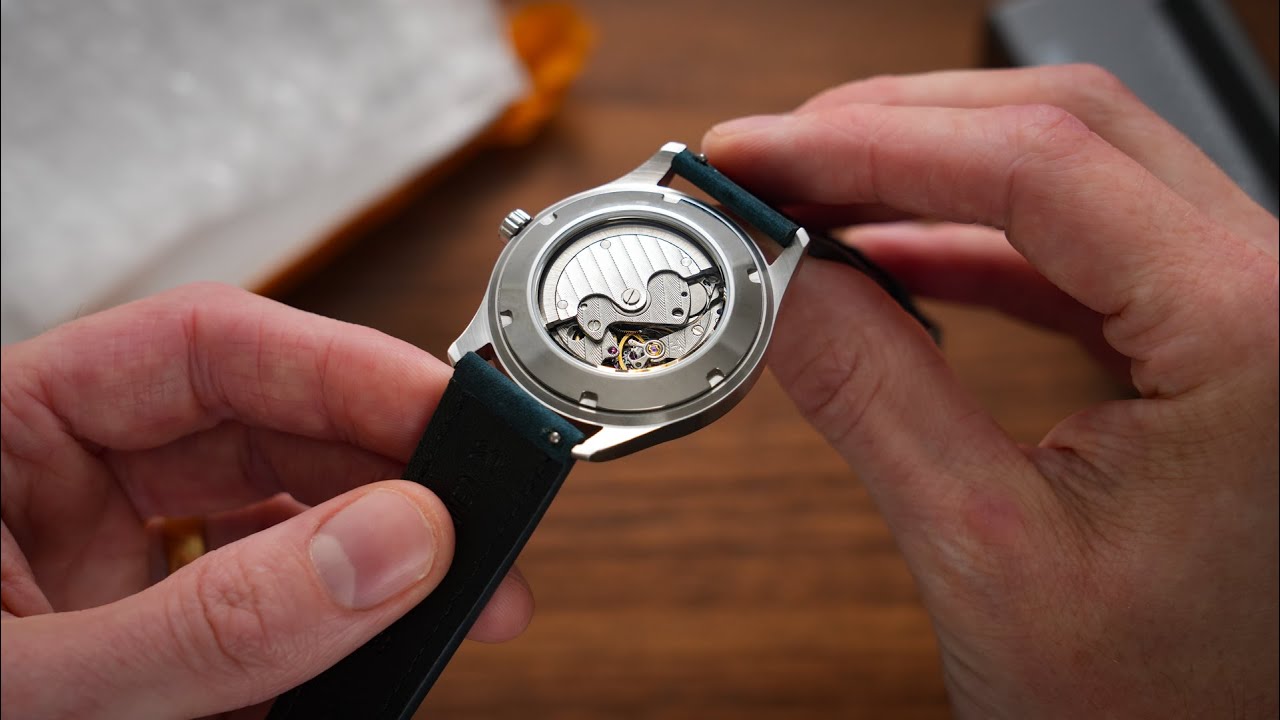 This Mysterious 'Unbranded' $80 Watch May Be The BEST On AliExpress!