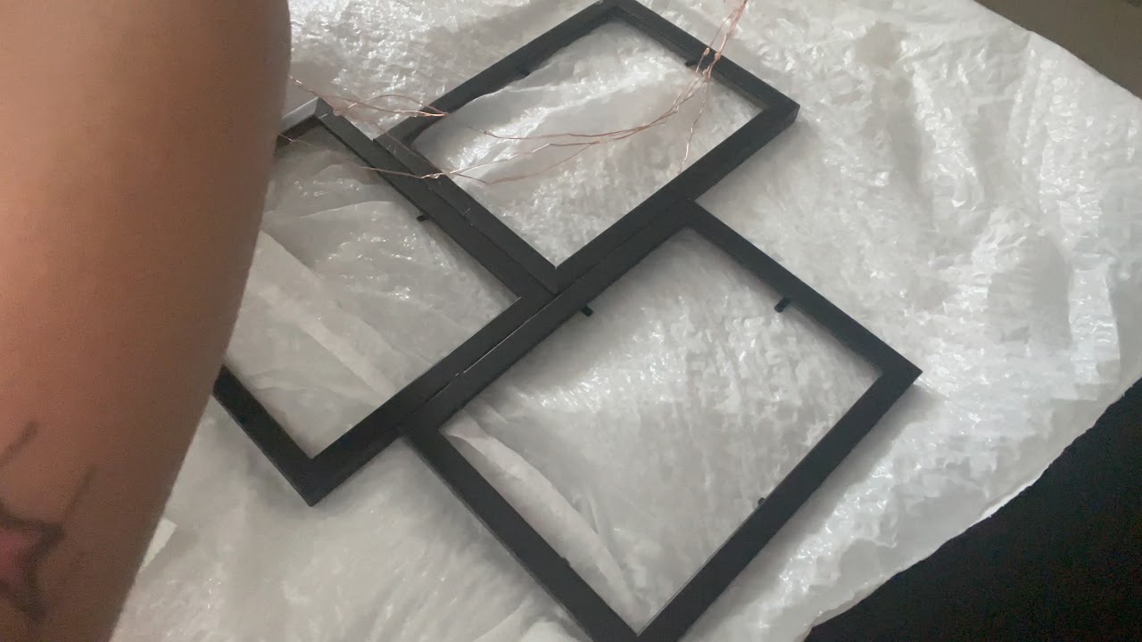 DOLLAR TREE DIY LIGHT UP PICTURE FRAME