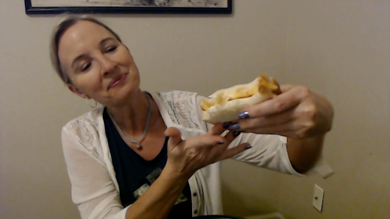 Making and Eating a Tomato Sandwich | Summer 2024 (Soft Spoken)