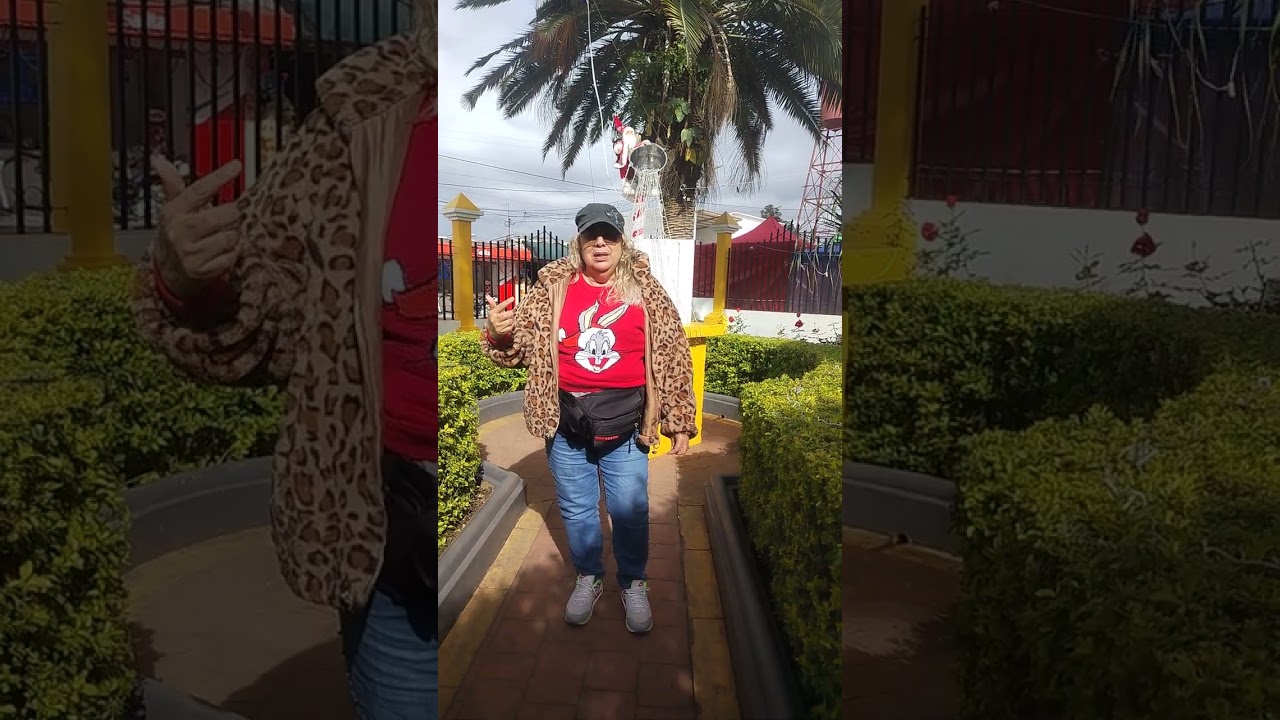 Agradecimiento ahí en mi corazón por un año más de bendición al servicio de mi rey 