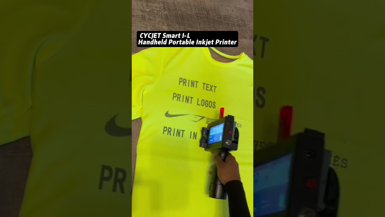 Printing logos on clothes using a handheld printer#handheldinkjetprinter #printer #tij #clothes