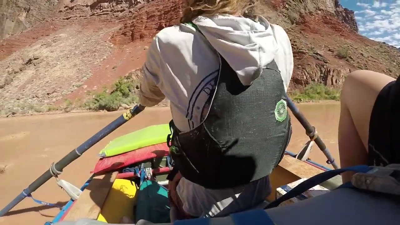 Flip in Hance Rapid @ 9000cfs