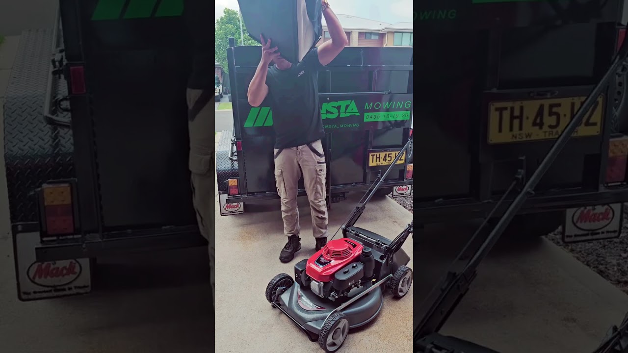 Honda HRU216 Buffalo Pro 21inch Self-propelled Lawn Mower