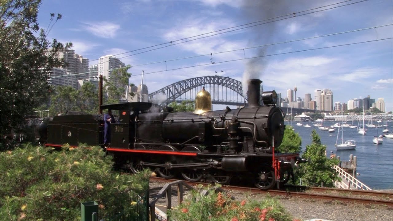 Australian steam locomotive 3016 - Lavender Bay & Gosford tour - March 2013