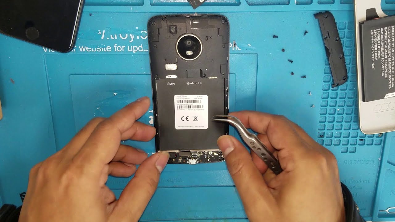 Motorola E4 charging port repair