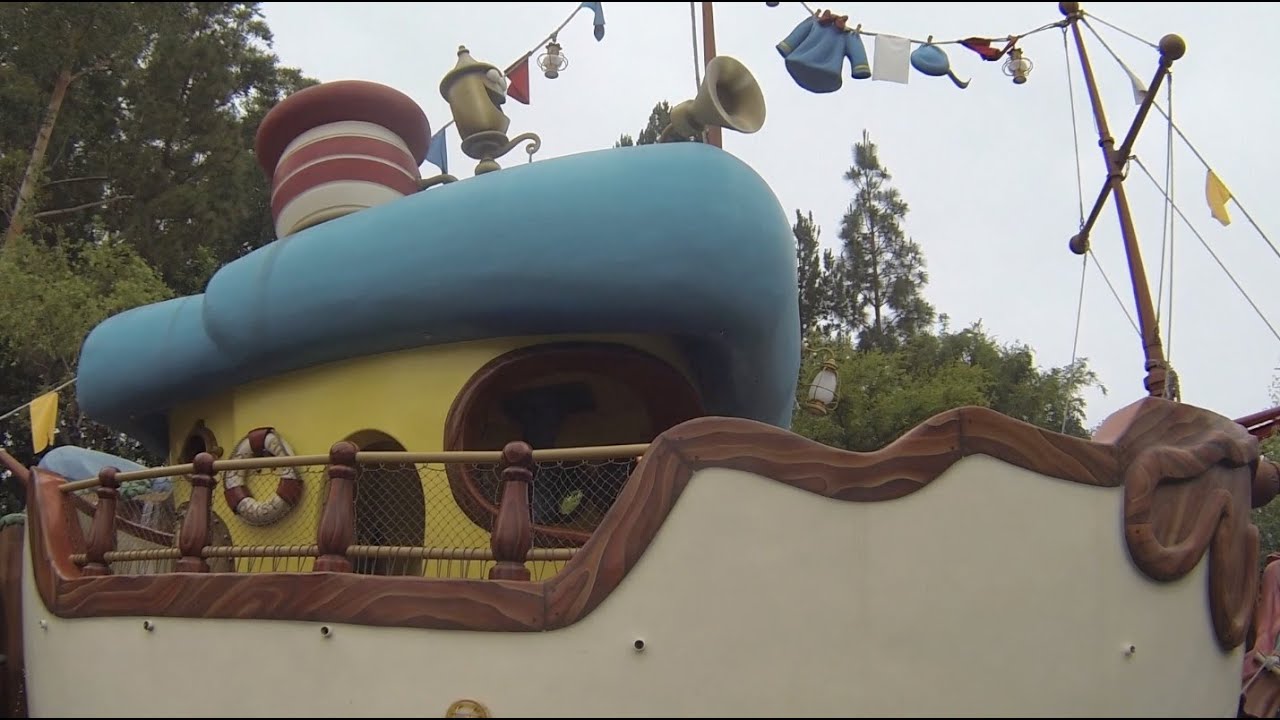 Donald Duck's Boat (Mickey's ToonTown)