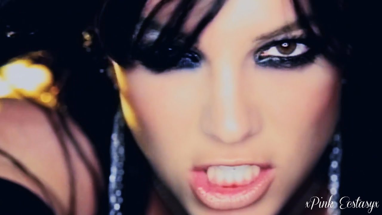 Britney Spears - Danger