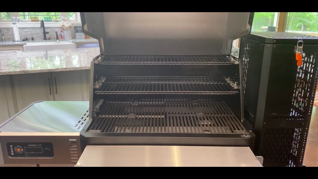 Grill Comparison | Masterbuilt Gravity Series 560 vs 1050