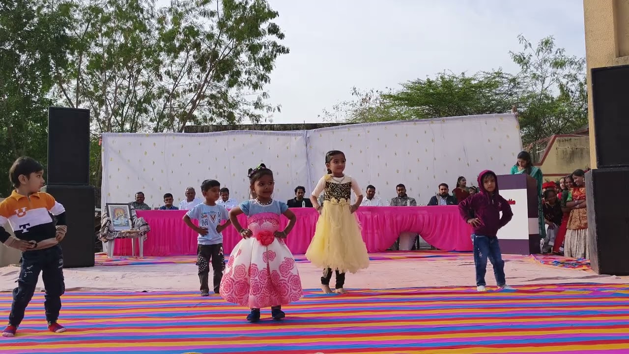 Chhota bachha jan ke( school program)