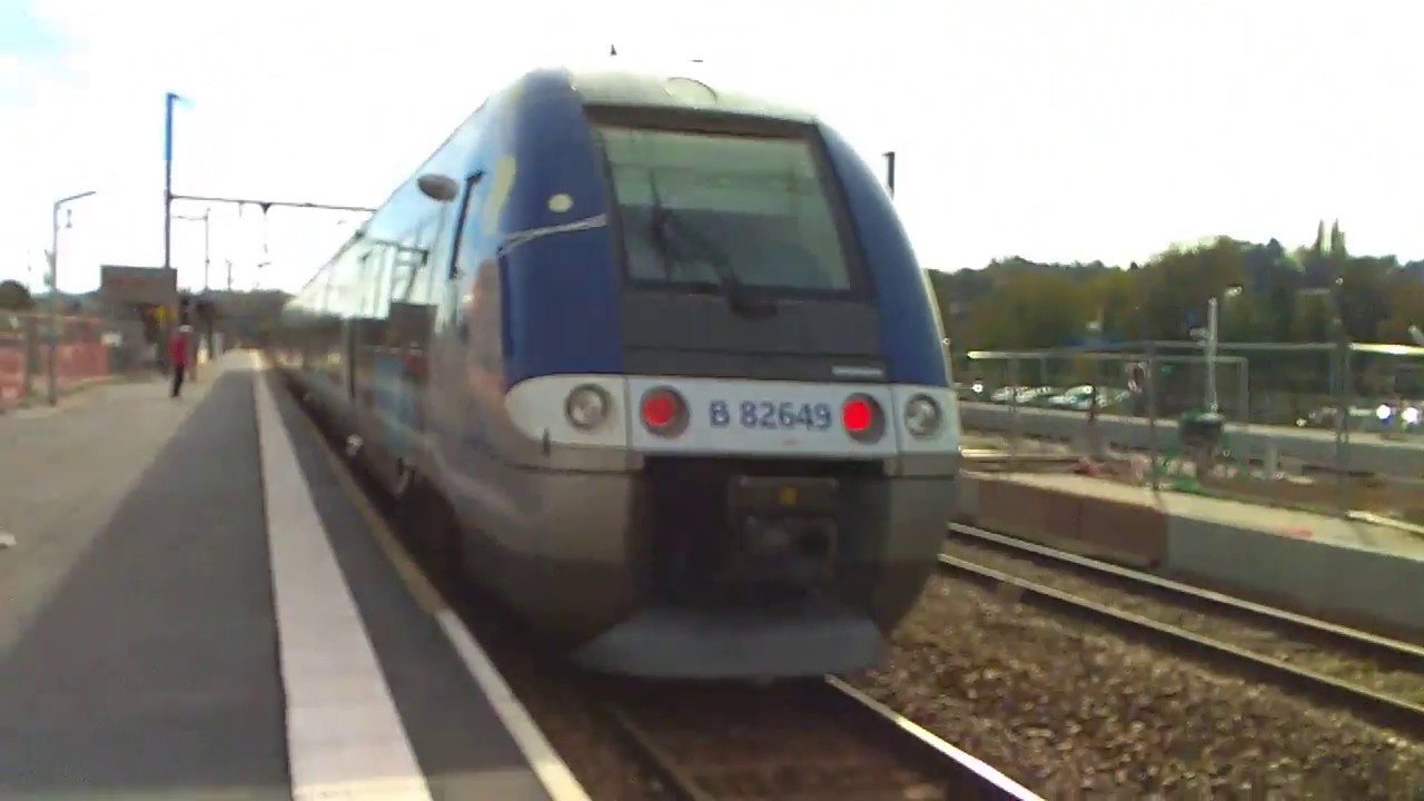 Départ pour Trouville-Deauville d'un Ter et arrivée et départ d'un Ter pour Rouen RD