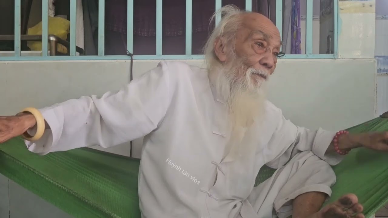 Tổng Hợp Thầy Rắn Ông Tư Đền Kể Chuyện Ma Nghe Rợn Người 