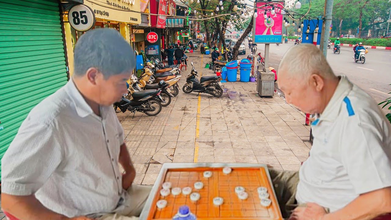 Cường quốc oai tìm chú Việt khai chiến, nước cờ quái dị