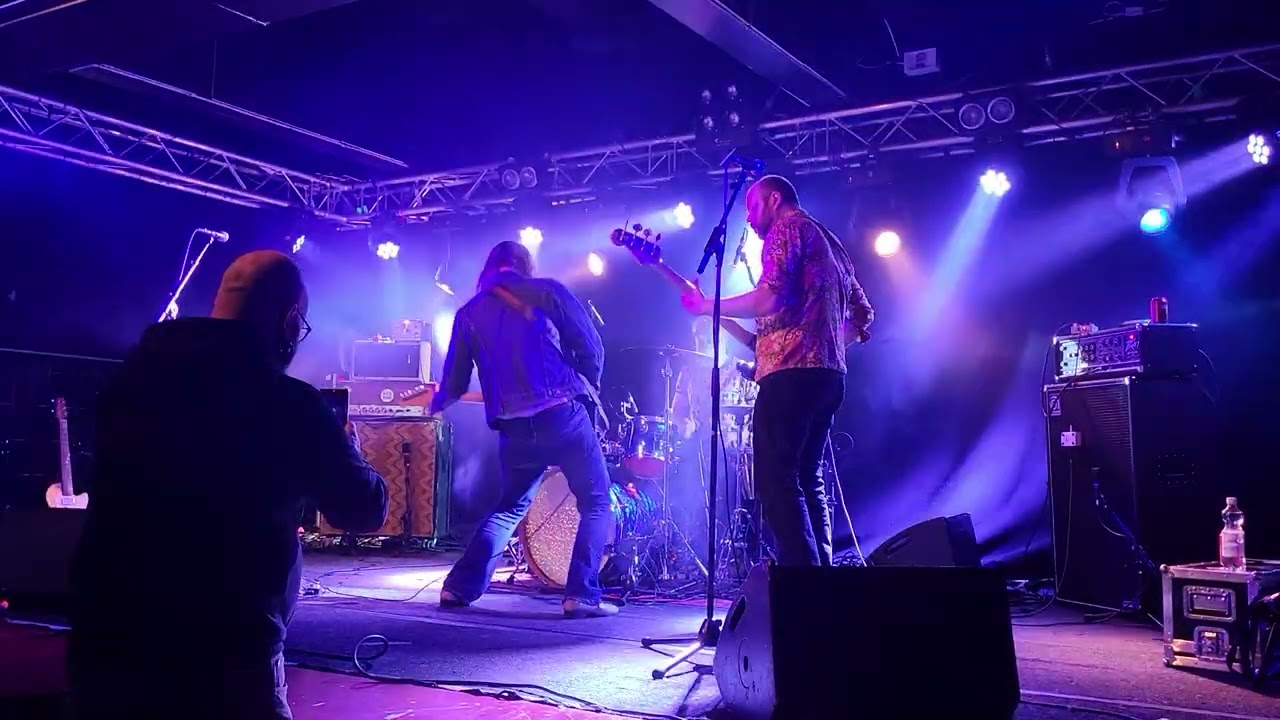 Räjäyttäjät - Henget puhuu @ House of Rock, Kouvola, 9.5.2025