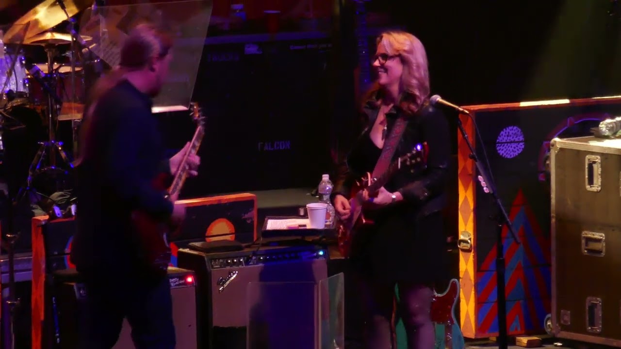 Tedeschi Trucks Band 2022-10-08 Beacon Theatre 
