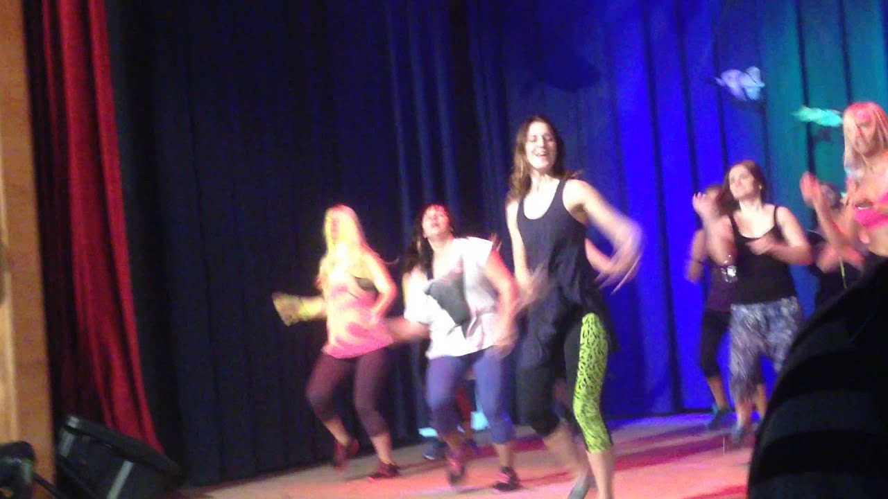ZUMBA AR AMANDU Chawki - time of our life.