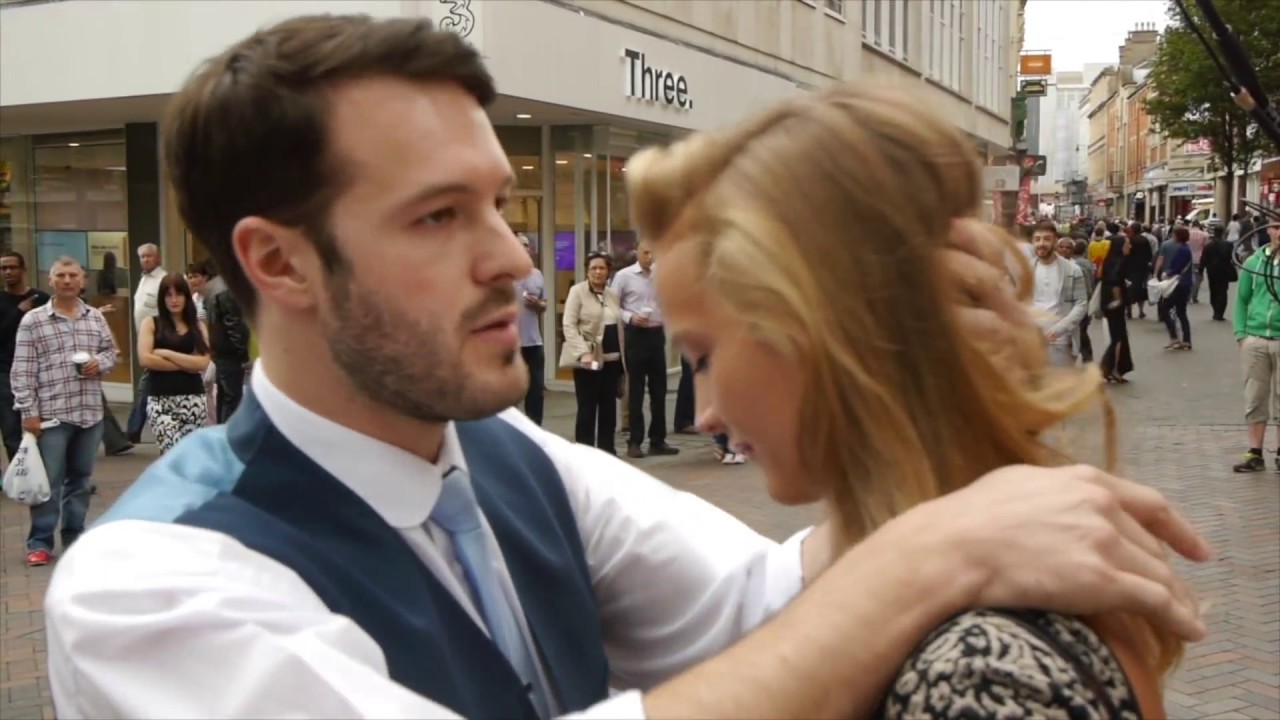 Hypnotist takes on Mannequin Challenge