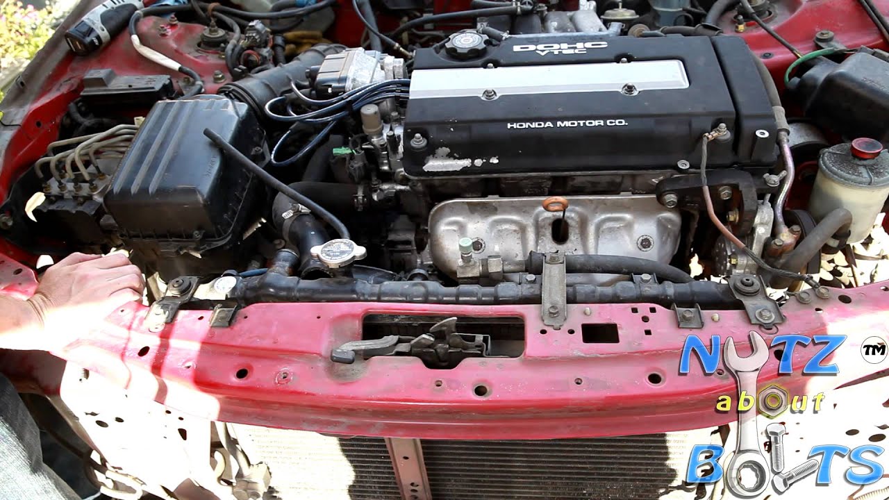 Замена радиатора для Acura Integra GSR 1994-2001 годов выпуска.