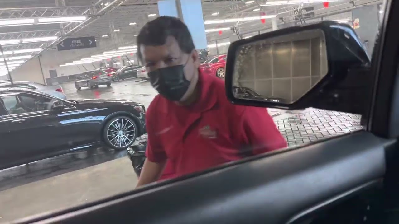 Flagship Carwash at One Loudoun Va