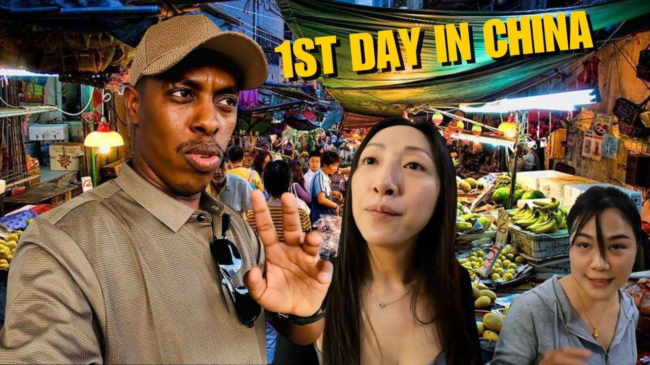 1st Day in China Town.   Markii iigu horeysay aan booqdo China.