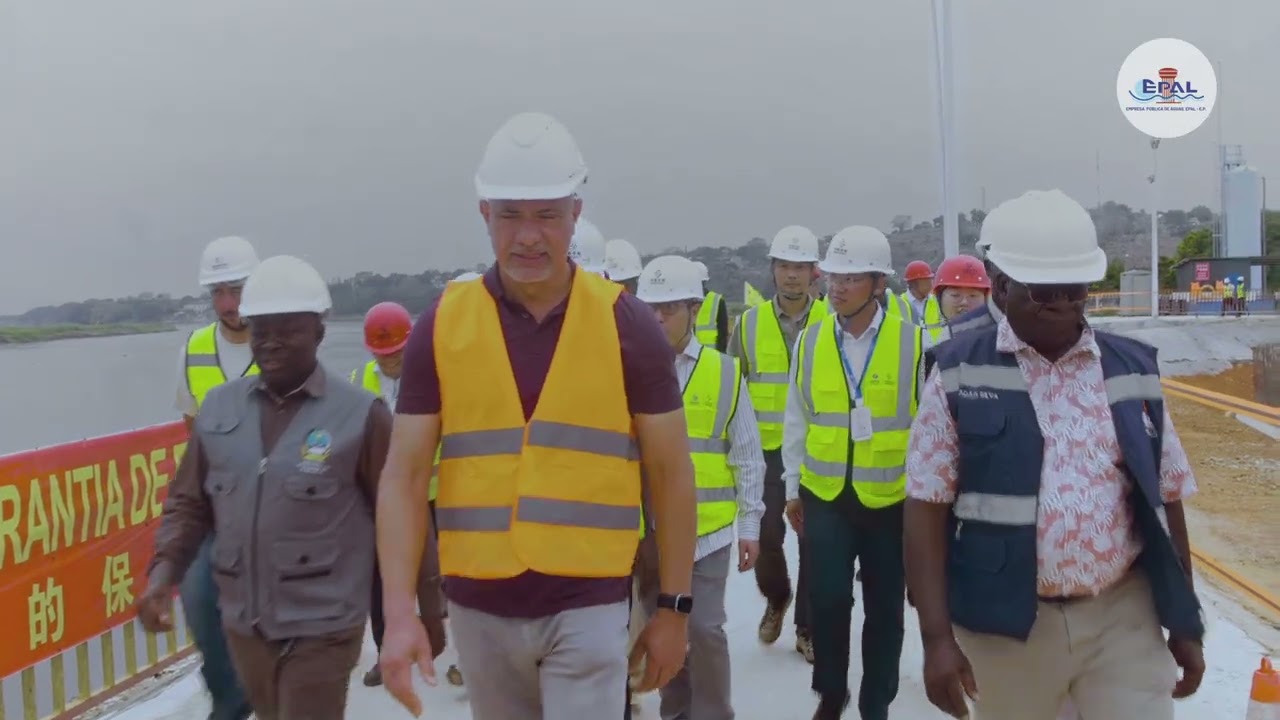 Ministro da Energia e Águas visita Projecto Quilonga Grande.