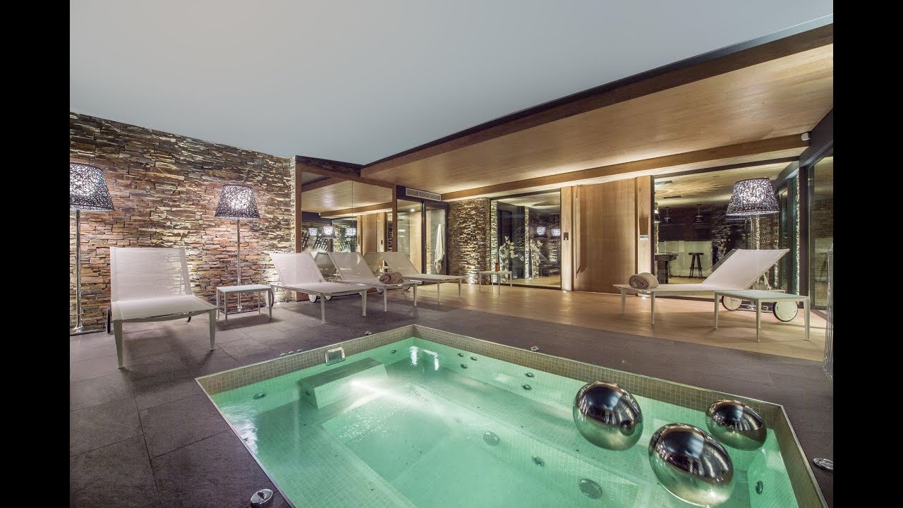 Chalet Overview - Courchevel