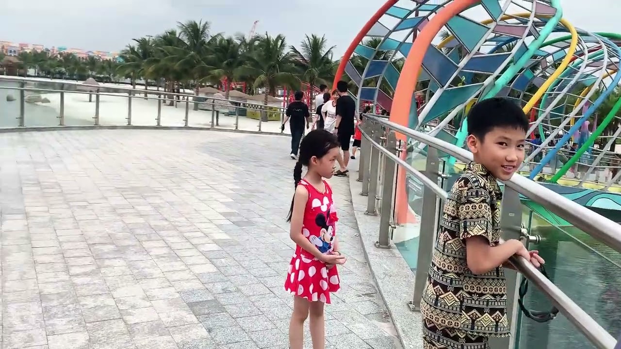 View Thoáng TV|| Nhà Ben đi chơi Ocean Park Mega Grand World HN