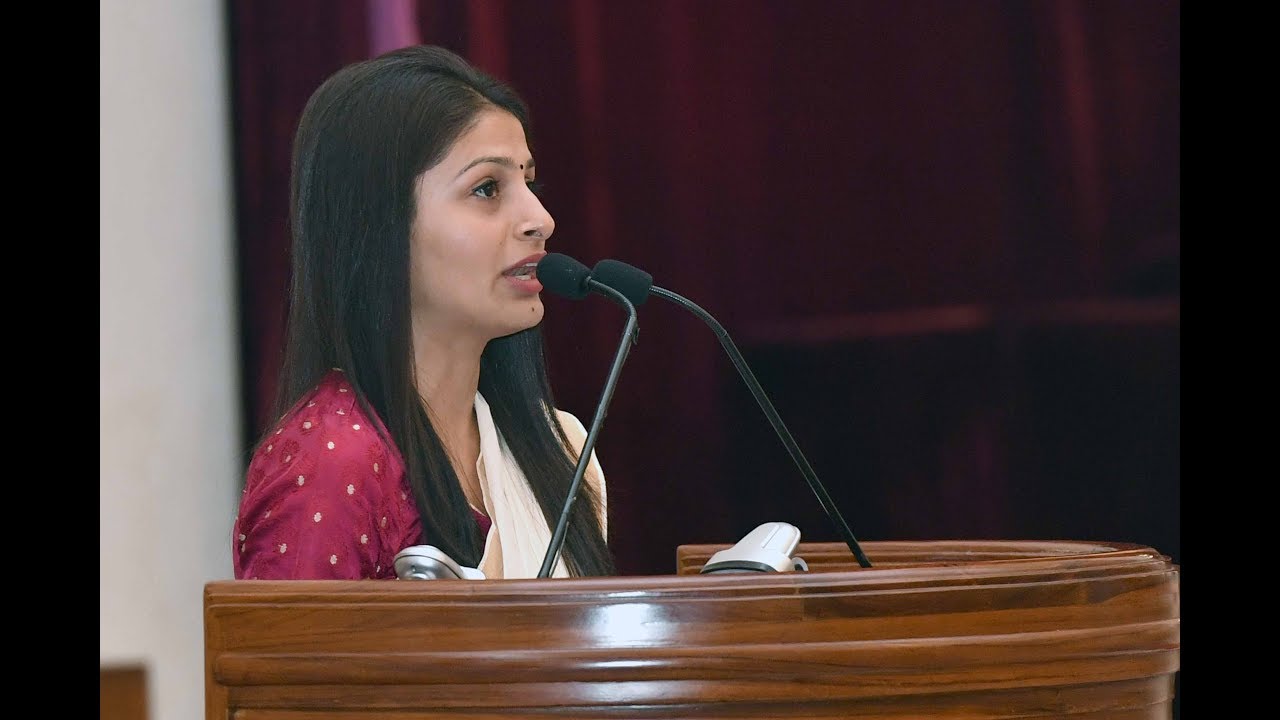 Probationers of Indian Railway Services share their experiences with President Kovind