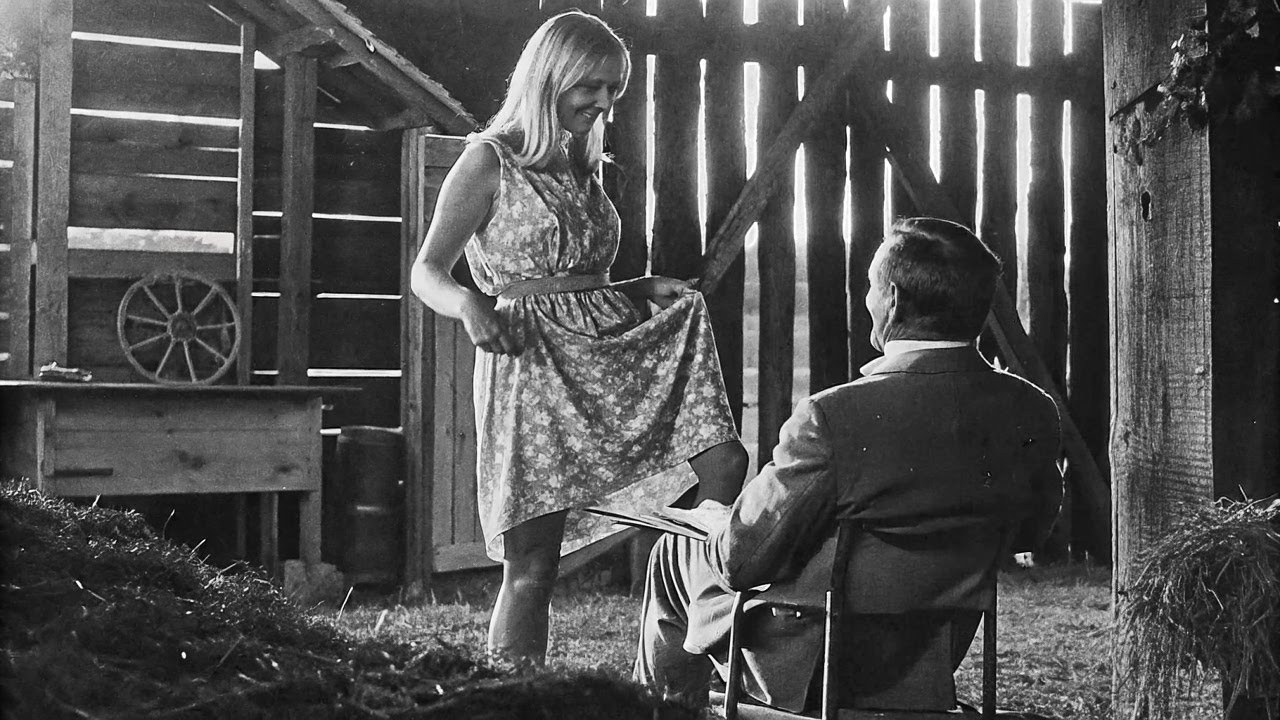 Remember the Good Old Days? These Rare Historical  Celebs Photos Will Take You There