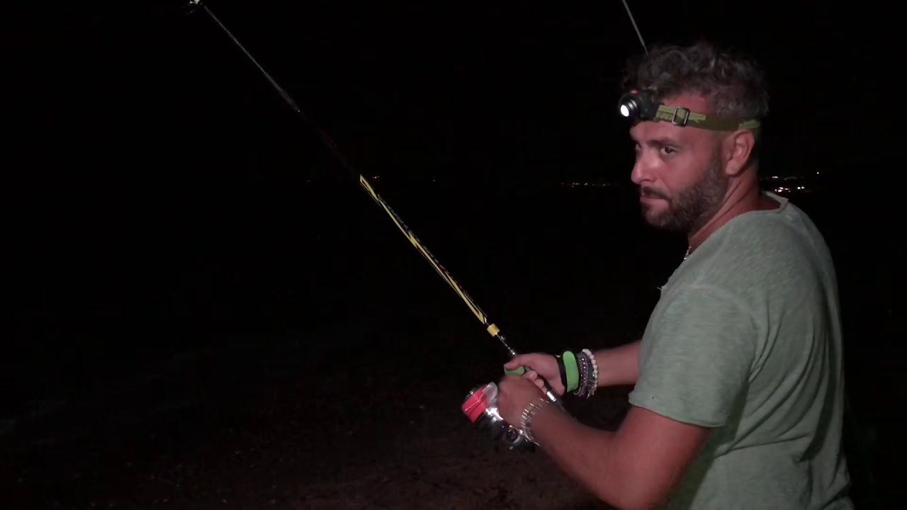 Surfcasting - Aspettando la notte! Arriva l'orata e a seguire le mormore! Pesca dalla spiaggia