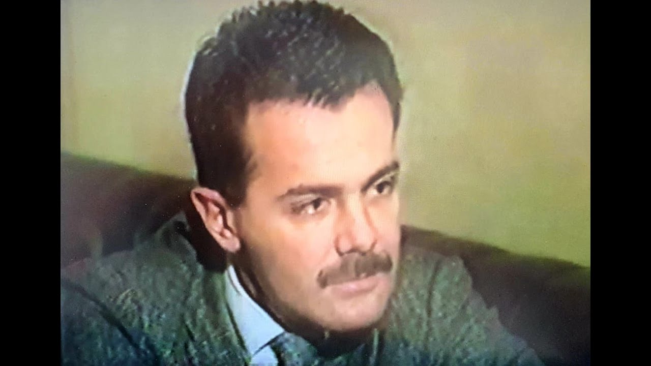 El locutor Martin Wullich, notero en ATC (1985)