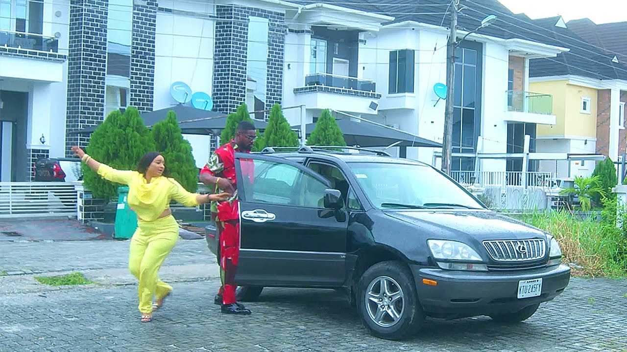 He Threw Her Out Like Trash But A Billionaire Passing Picked Her Up & Married Her - Nigerian Movies