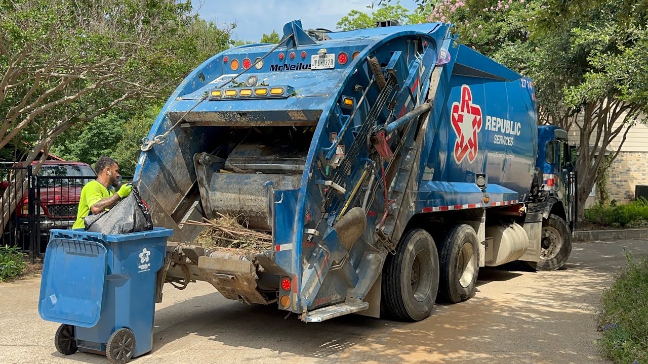 Republic Services: Peterbilt 320 McNeilus Rear Loader Garbage Truck