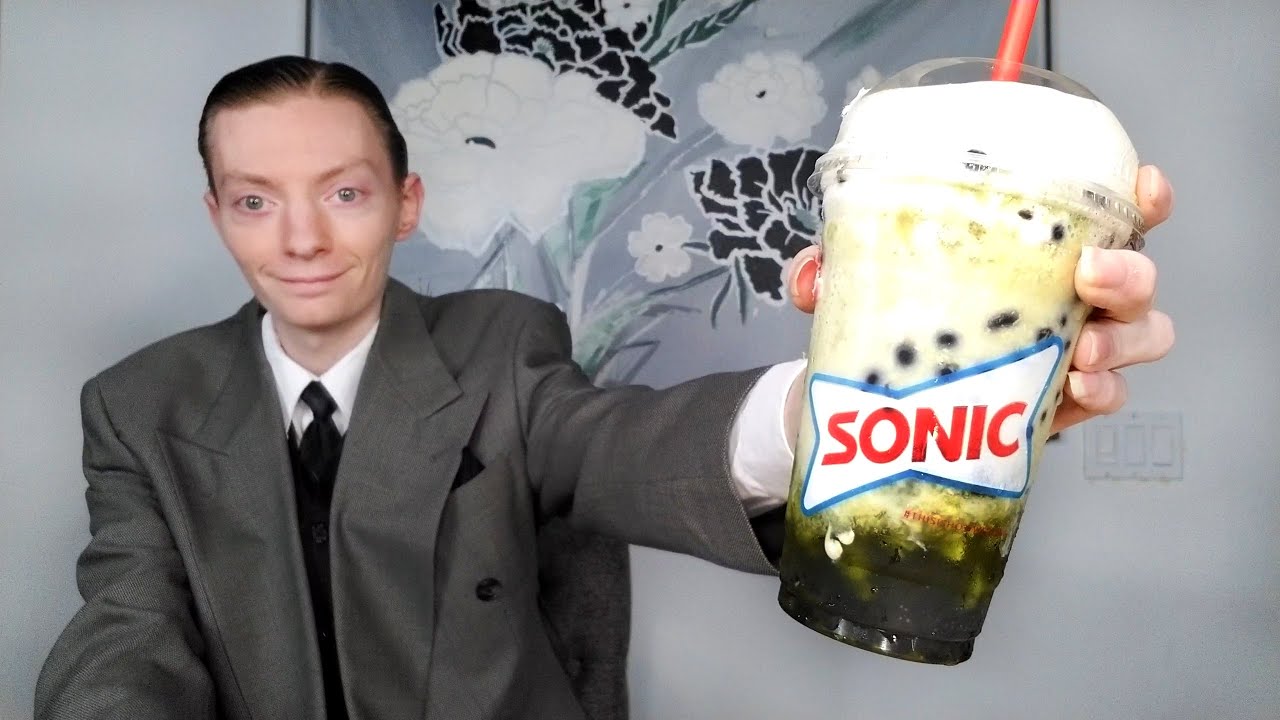 Sonic's NEW Witch's Brew Slush Float Review!