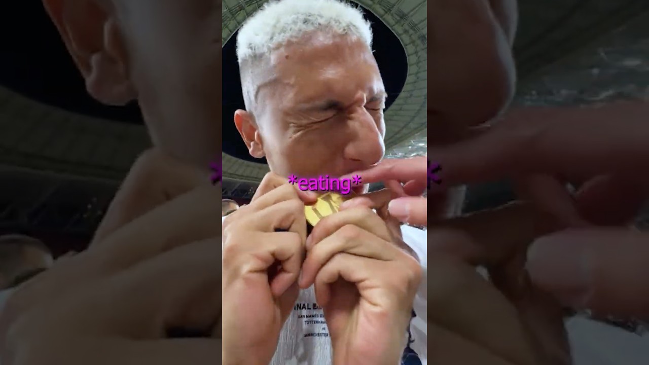 Spurs TROPHY Celebrations 🤣👏