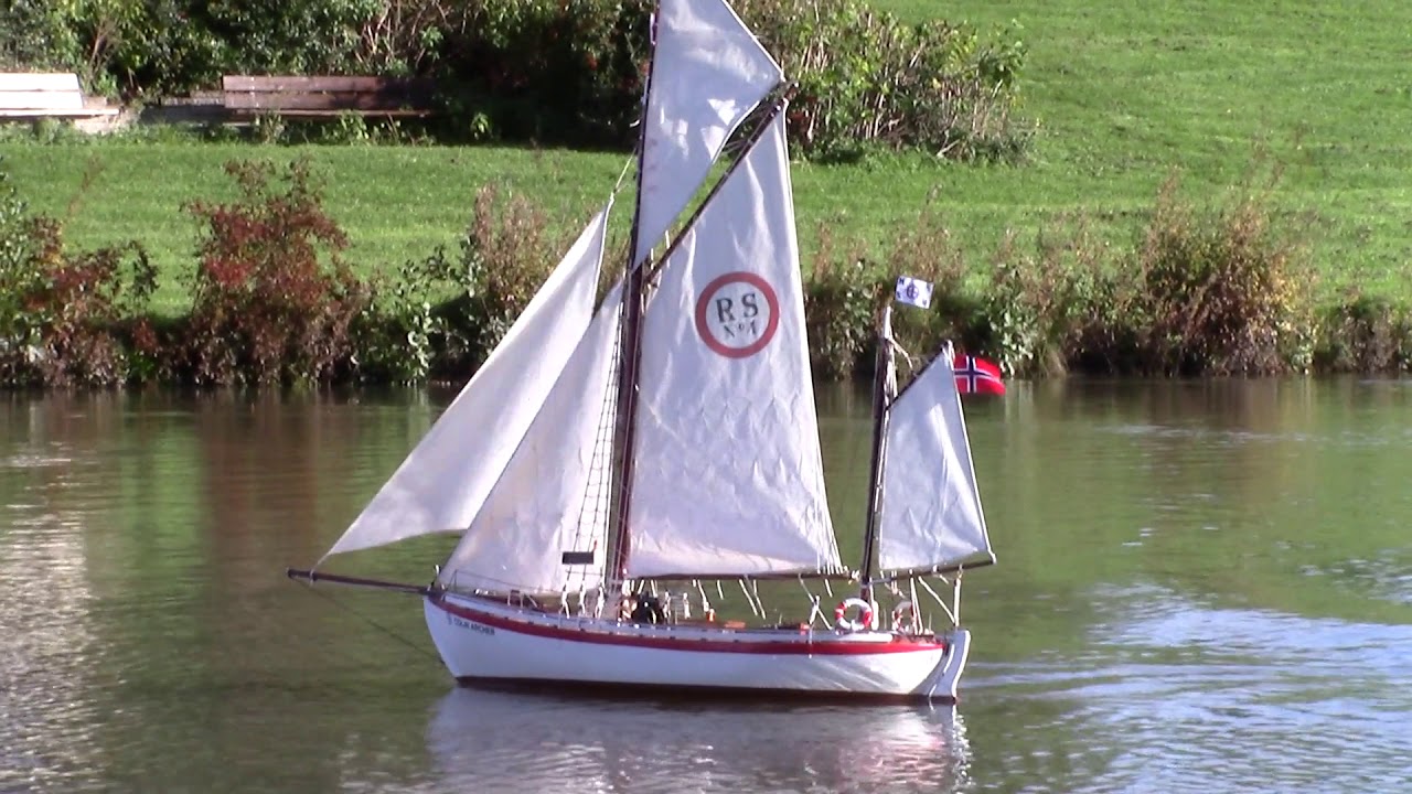 Colin Archer - Billing Boats - scale model RC sail boat - VMK