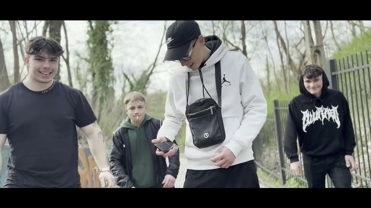 HINI - PIENIEDZY DESZCZ (OFFICIAL MUSIC VIDEO)