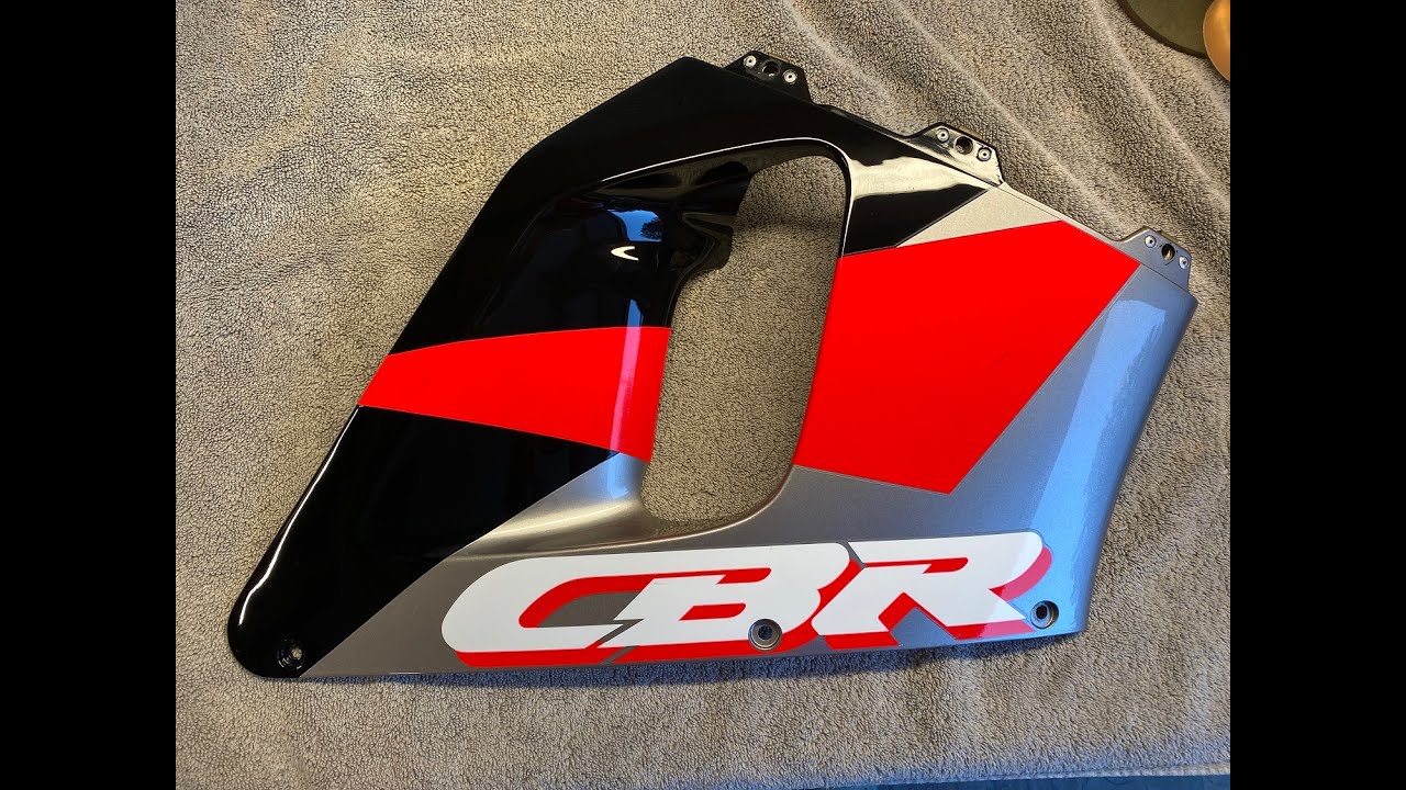 93 CBR900RR Restoration prt.2b - Mid Fairing Paint and Detailing