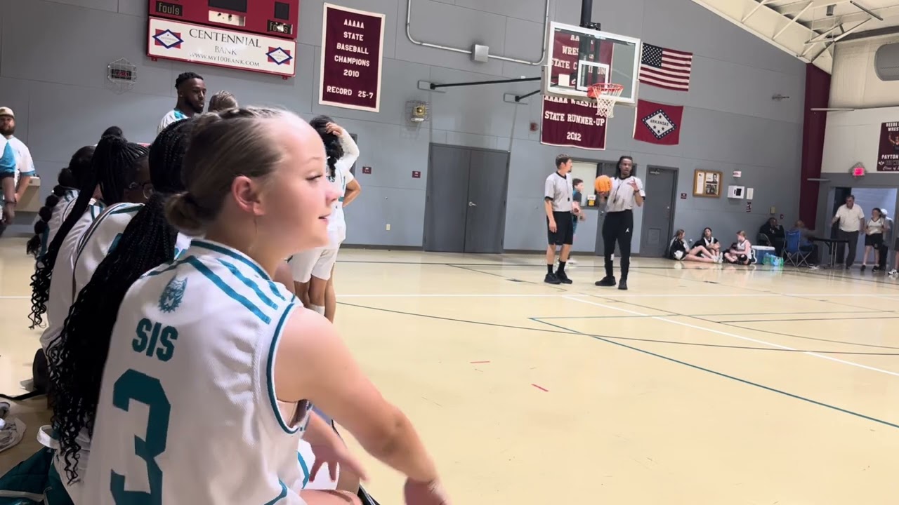 Jackson County Lady Dawgs, take on TTG.