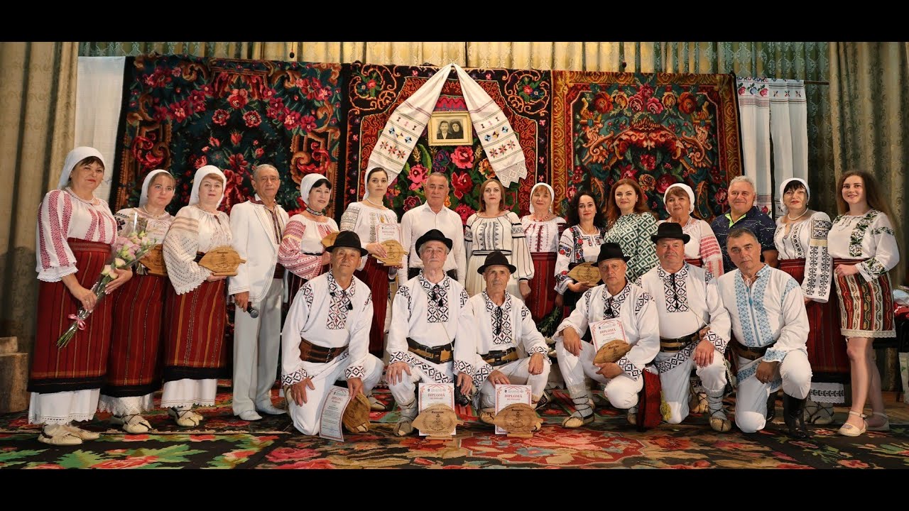 37 ANI DE BUSUIOC_Spectacol aniversar al Ansamblului folcloric,, Busuioc "