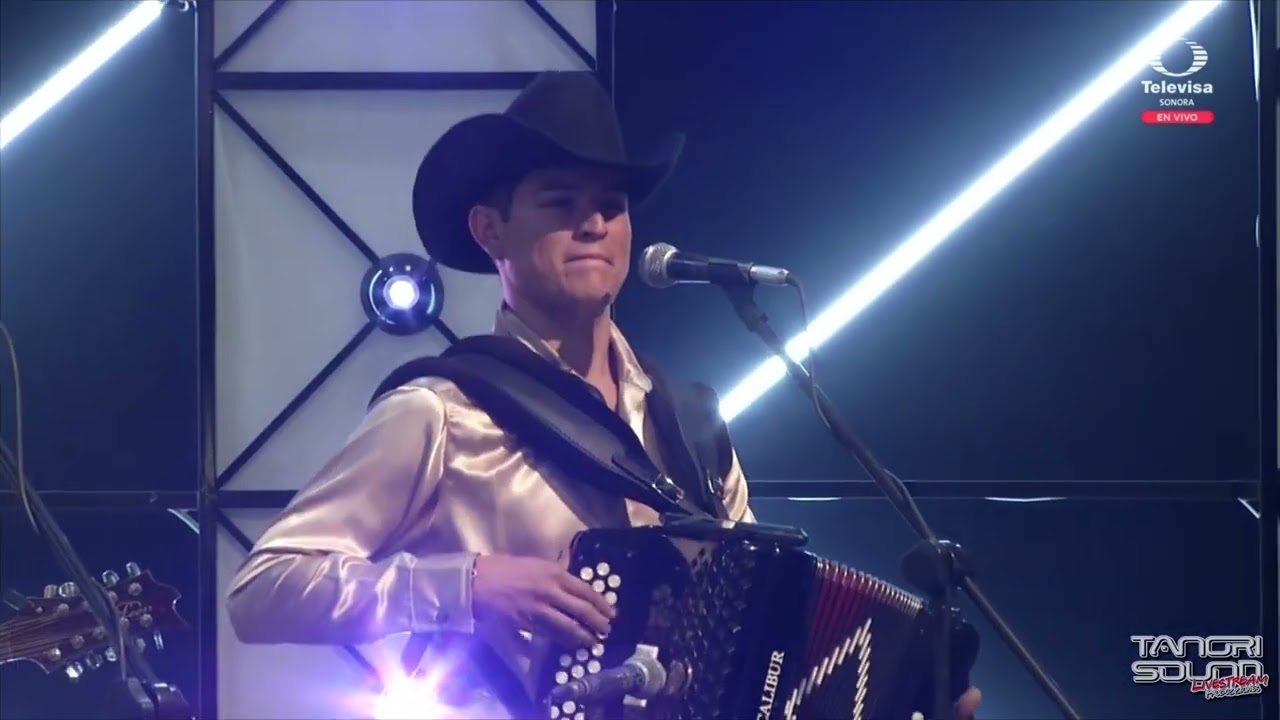 Me gustas - Grupo Prescencia [En vivo Desde La Tatahuila]