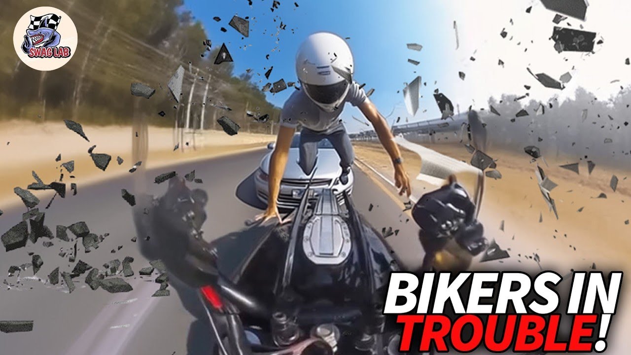 320 MOMENT MOTORCYCLE CRASHES | CRAZY Motorcycle Rides - Best Of The Month.